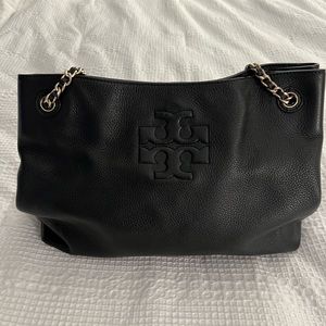 Tory Burch Black Pebbled Shoulder Bag.